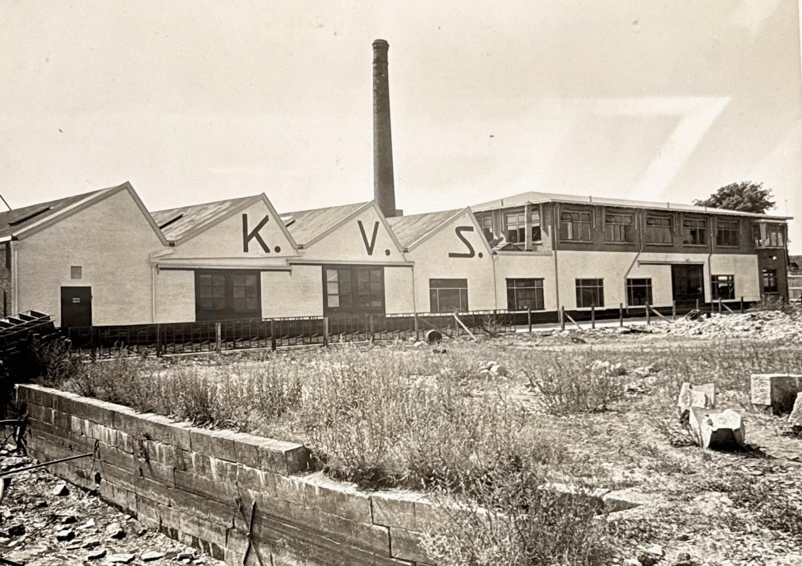 WhatsApp Image 2025-10-20 at 15.11.18 (1)